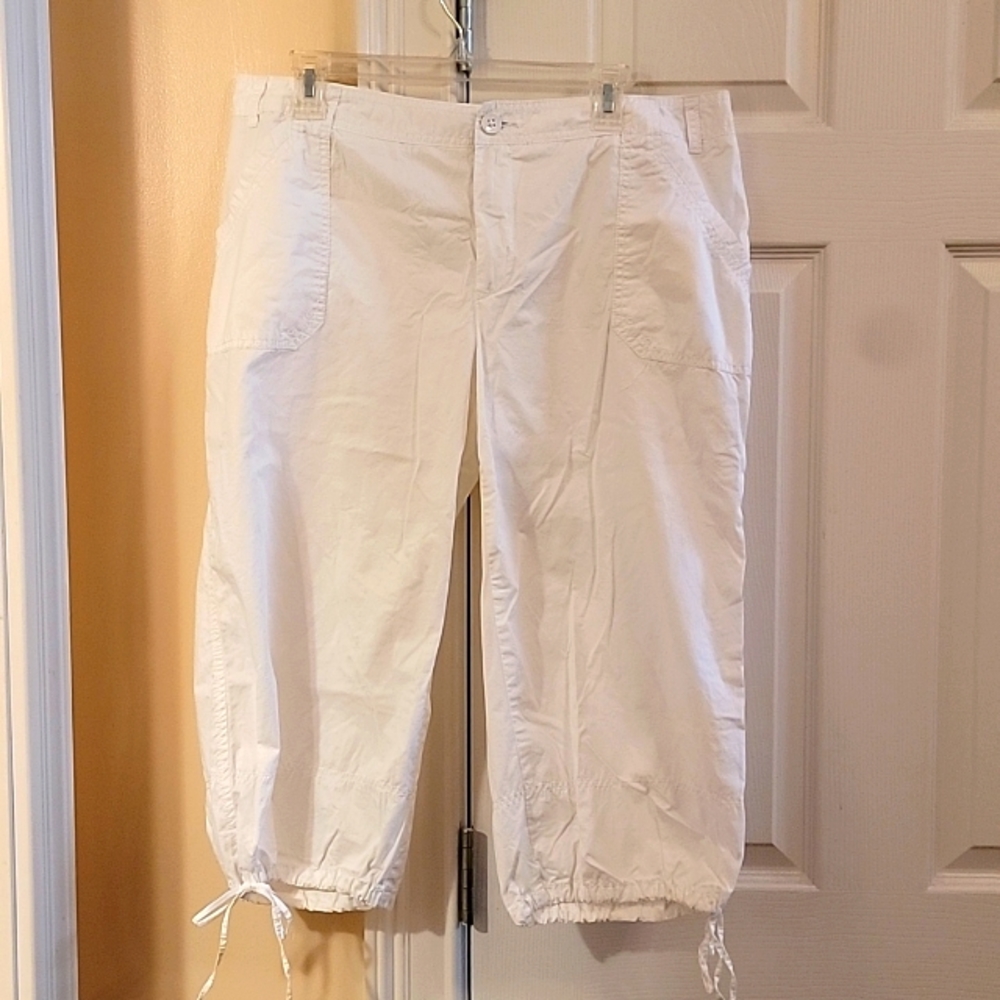 MERONA CAPRI SIZE 14